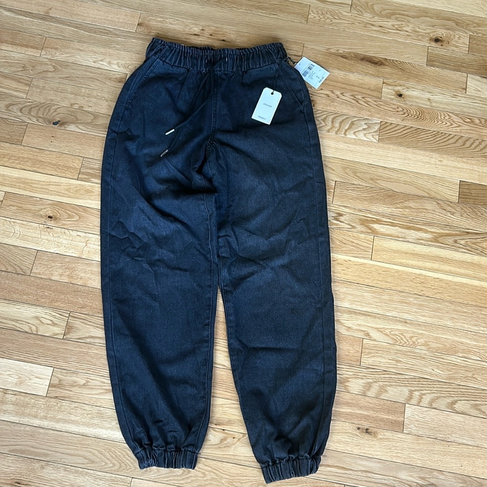 Forever 21 Joggers - black